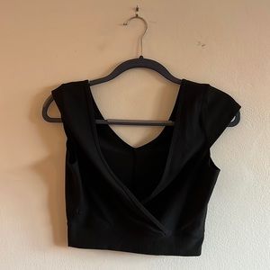 black Crop Crossover shirt Lululemon size 10